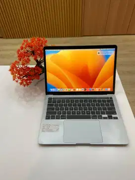 Macbook pro m1 2020 cto 16gb 1tb murmer