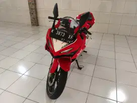 Honda CBR 150R 2021