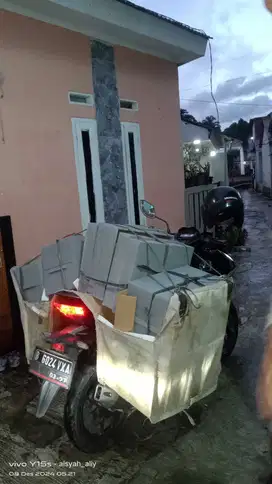 Mainan beko excavator