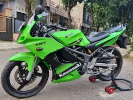 Motor Kawasaki ninja RR
