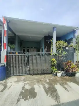 Di jual rumah di kavling Bumi Harapan Rt.011/014