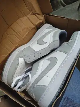 Jordan Air 1 Low Wolf Grey