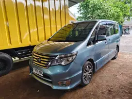 Nissan Serena HWS 2015