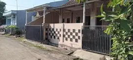 Dijual rumah siap huni “Butuh Uang”