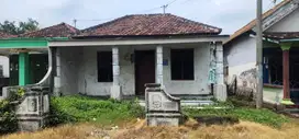 RUMAH DI DESA JAGUNG, PAGU, KEDIRI