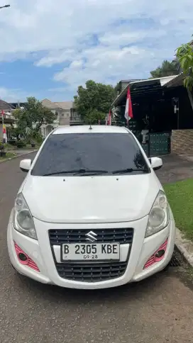 Mobil Suzuki splash matic