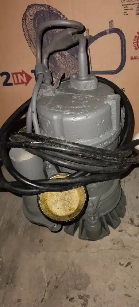 Pompa celup asli semburan kencang