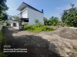 Dijual MURAH! Lokasi strategis, hanya 100M dari Jalan Raya