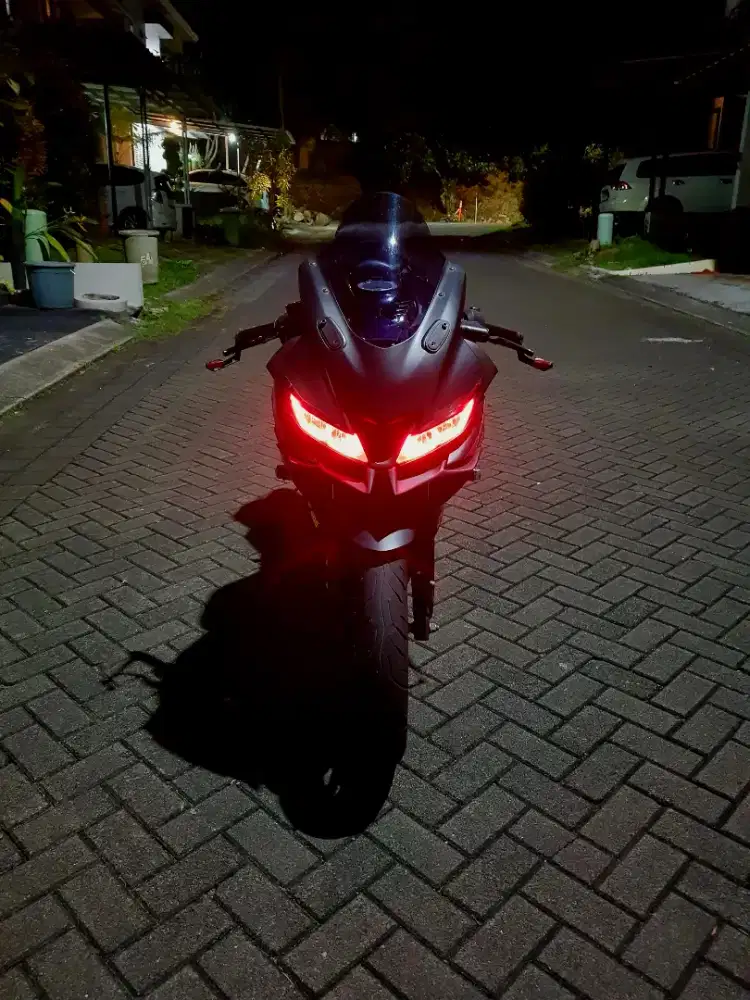 Yamaha R15 v3 tahun 2017