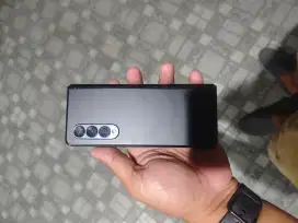 Samsung Z Fold 3 12/512Gb 5G resmi lngkp lyar dlm Blank BS TT