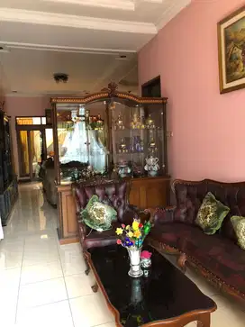 Dijual Rumah Terawat di Taman Kopo Indah Bandung Siap Huni