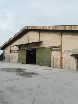 Dijual Cepat Sudah Renovasi & Strategis Gudang Jalan Cakung Cilincing