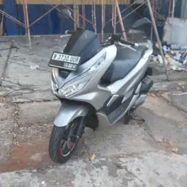 Honda pcx 150 cbs 2019 dp 1 juta