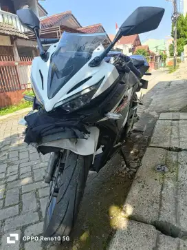 Honda CBR 150R 2017