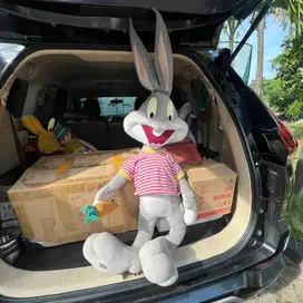 BONEKA JUMBO BUNNY LOONEY TUNES