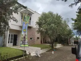 hunian nuansa hijau