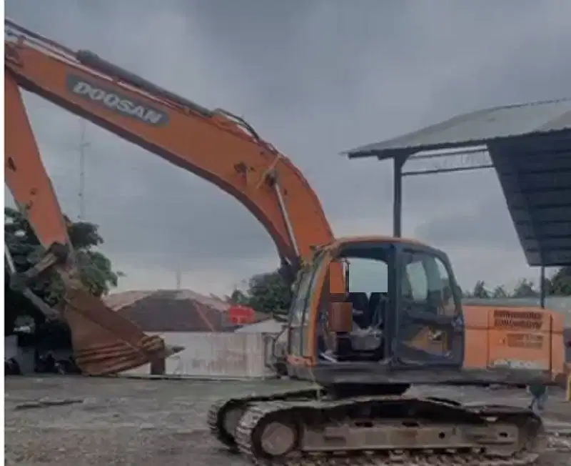 Dijual Excavator Doosan Model DX200A  Tahun 2020
