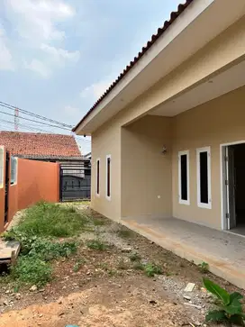 Rumah Baru di jalan H Jeni Sibih Tangerang selatan