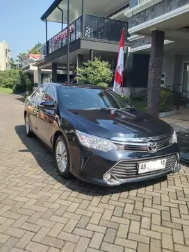Jual Cepat: Toyota Camry 2.5 V Bensin AT 2015 - Hitam Mulus Terawat