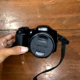 Dijual Cepat Kamera Sony DSC H200