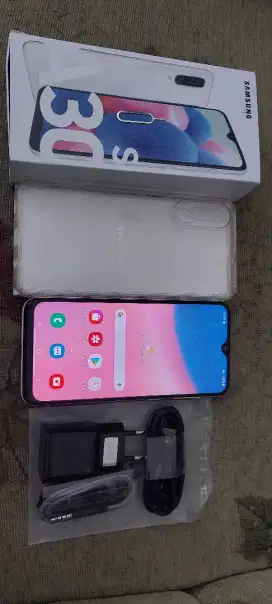 Samsung Galaxy A30s likenew