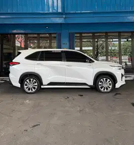 Zenix Q Hybrid modelista 2024
