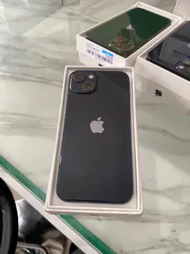 iPhone 13 128Gb iBox