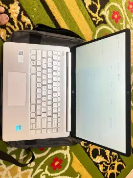Laptop HP 14s - dq3xxx 16/238