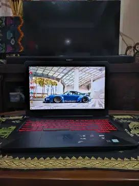 Asus TUF FX504 i7-8750