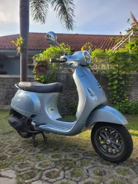 Vespa lx125 th2023