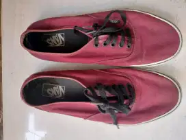Sepatu Vans merah ori uk 44.5