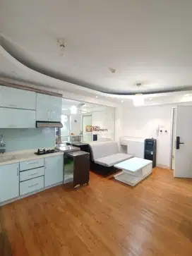 Interior Elegan Smart Living 3BR Hook View City Lights Green Bay Pluit