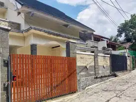 Rumah dijual di Ligar Cigadung Sayap Dago Tubagus Ismail Bandung