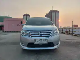 Nissan Serena 2.0 X Automatic 2017