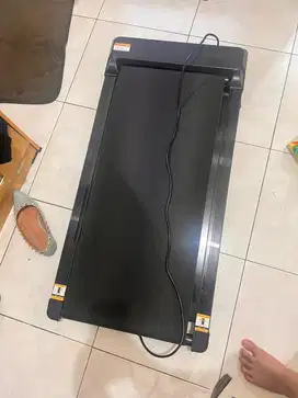 walkingpad/ tredmil