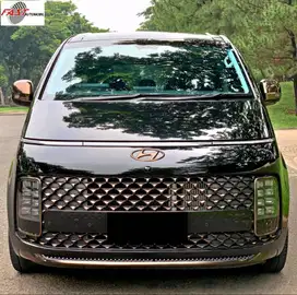 HYUNDAI STARIA SIGNATURE 2022 7 SEAT 2.2 AT DIESEL PANORAMIC #F4ST