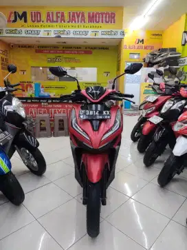 New Vario 150 tahun 2021