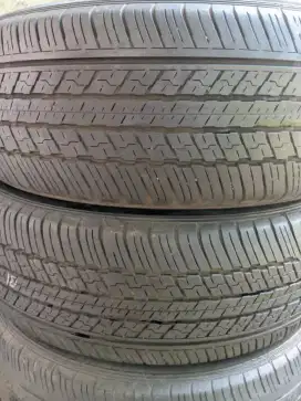 4 pcs ban mobil 225/60 R18 90% jual aja dari pada ga kepake