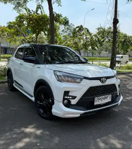 Toyota Raize 1.0T GR Sport Two Tone
