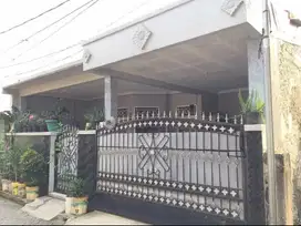 Dijual Rumah Perum 2 Karawaci bebas banjir dekat sekolah