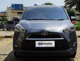 2017 TDP 8,JT Toyota Sienta 1.5 V Bensin-MT Abu