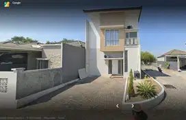 Rumah minimalis SOUTHLAKE RESIDENCE