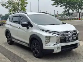 XPANDER CROSS ROCKFORD AT 2021 PUTIH