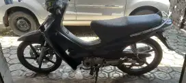 Jual motor Supra 1999 irit dan bandel