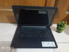 Asus e402YA/AMD e2-7015/ram4gb/ssd 128gb/Radeon R2 siap pake