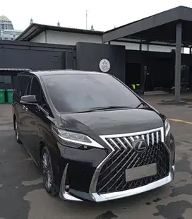 Lexus LM 350 2021 7 seat