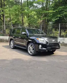 Lexus LX570 SPORT 2013 HITAM ATPM