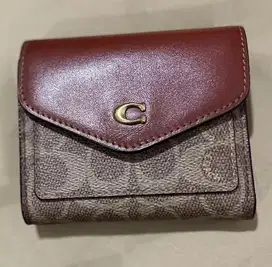 Dompet Coach prelove