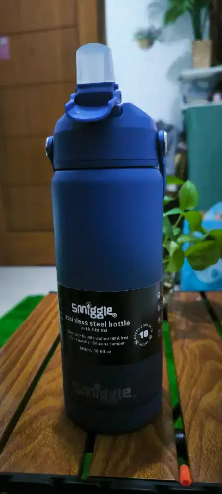 Tumbler smiggle ukuran 550 Ml