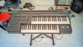 Yamaha Electone EL-7